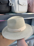Cappello ivory                                     Verde