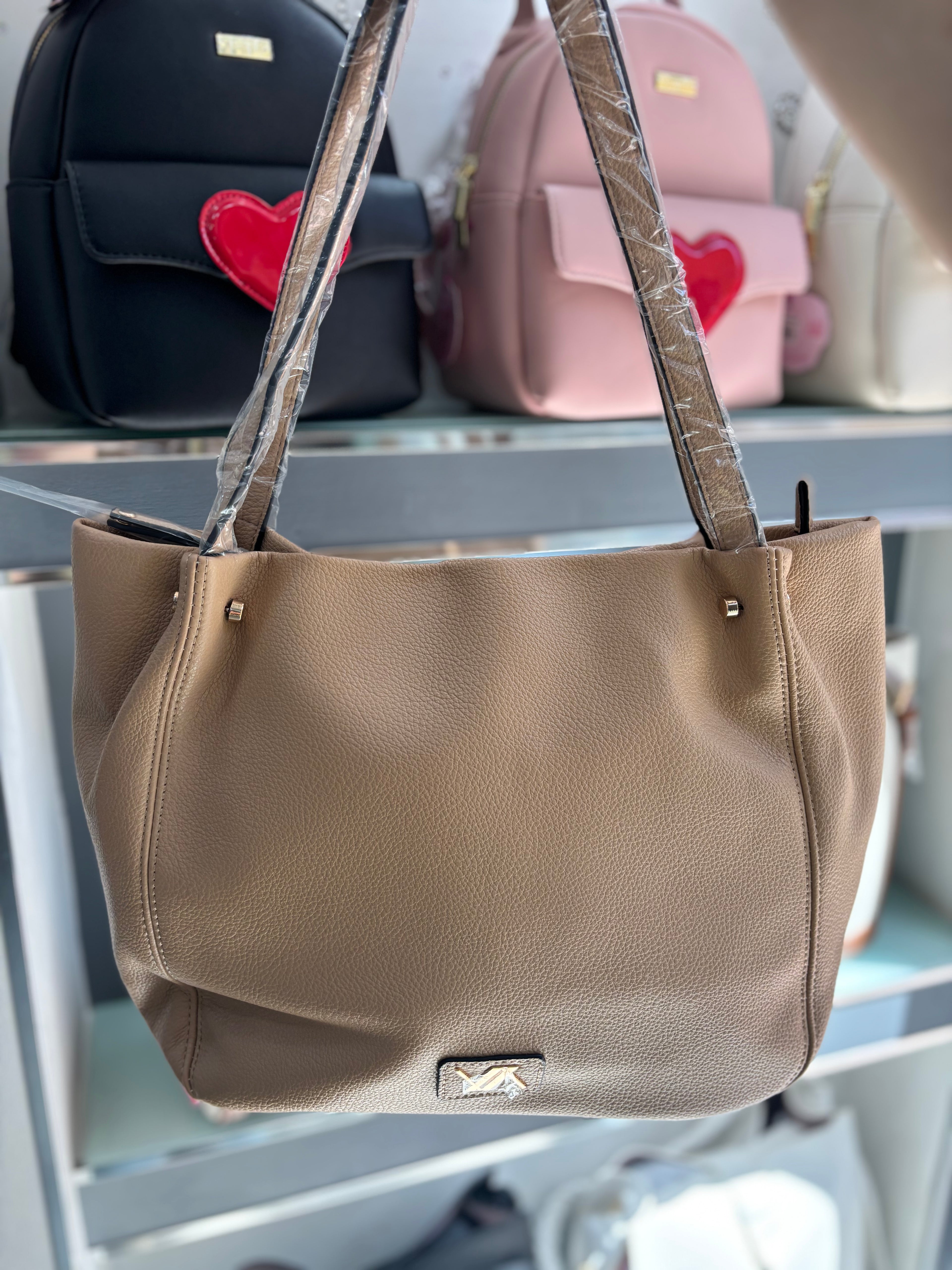 Borsa a spalla beige                            Verde