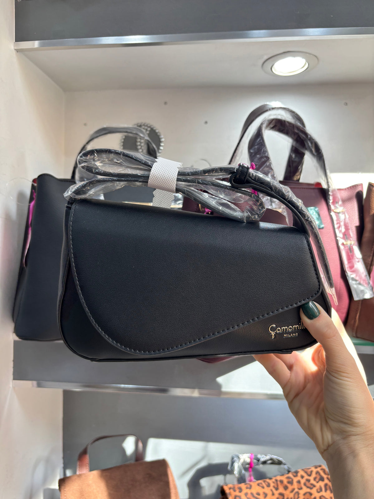BORSA A SPALLA S NERA                    Camomilla Milano