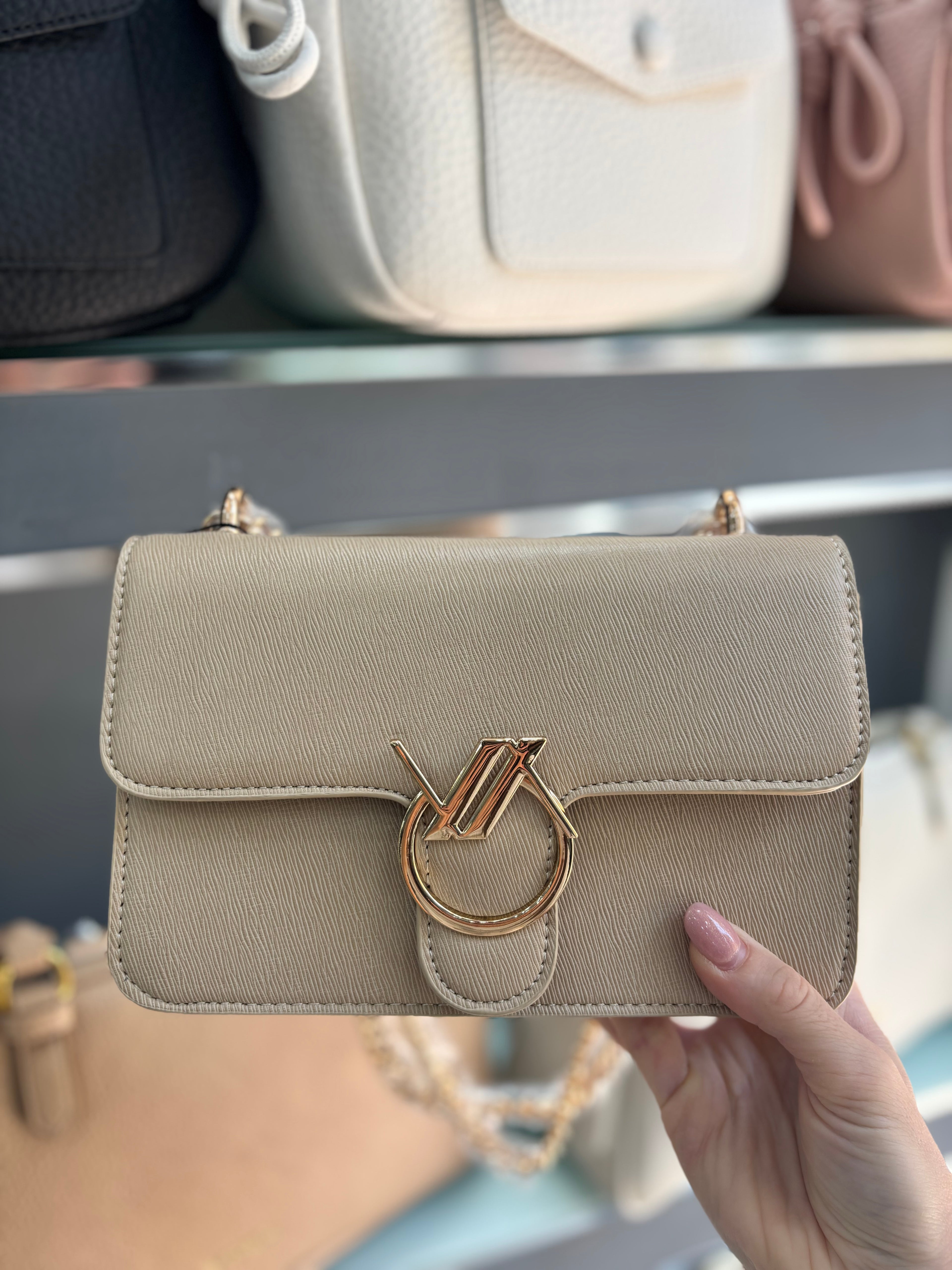 Borsa a spalla beige                           Verde