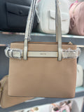 Borsa a spalla beige                           Verde